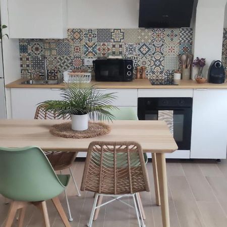 Apartamento Villa Rizos Mairena del Aljarafe Bagian luar foto