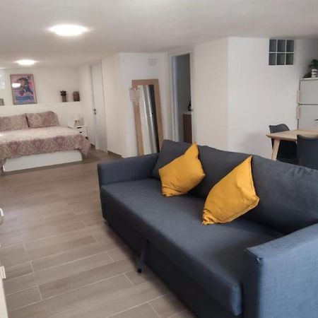 Apartamento Villa Rizos Mairena del Aljarafe Bagian luar foto